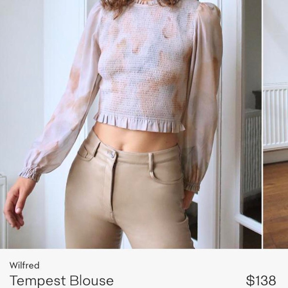 Aritzia Wilfred Tempest Blush Cream Smocked Ruffle Crop Blouse Top Size L